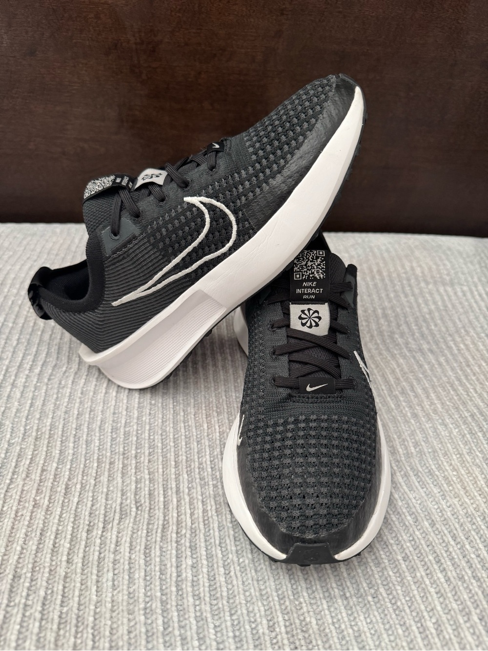 Nike Black and White Women's Running Shoes
